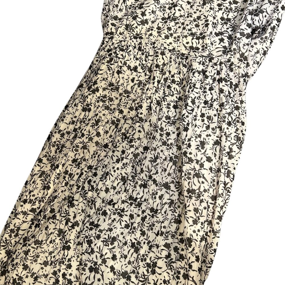 Black and White Floral A-Line Dress